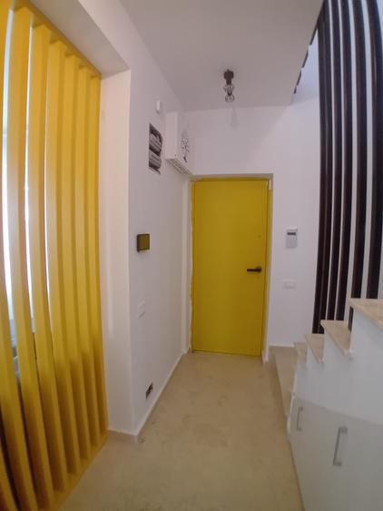 Casă individuală cu 4 camere cu Canalizare în Vidra