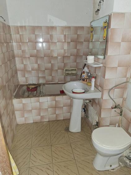 Apartament cu 3 camere decomandat în Inel II