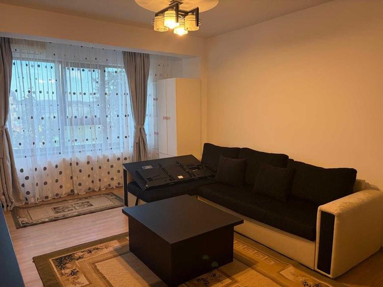 Apartament cu 2 camere decomandat în Valea Lupului