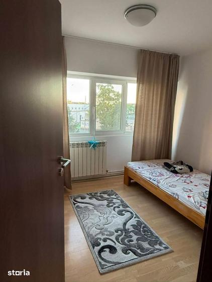 Apartament cu 3 camere în Ultracentral