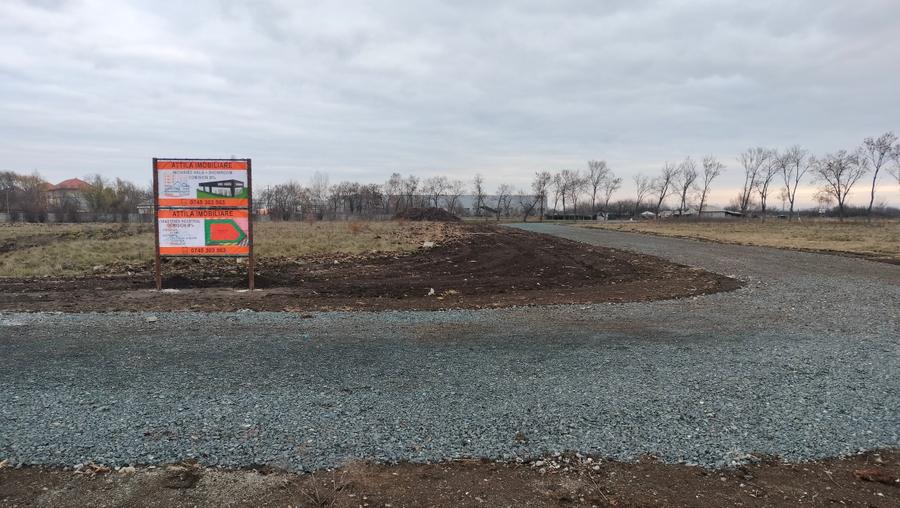 Teren Construcții intravilan de 4310 mp, în Ghiroda