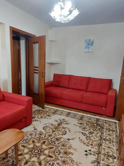 Apartament cu 2 camere semidecomandat în Sud