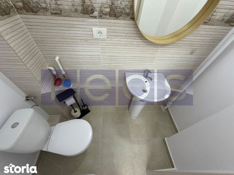 Apartament cu 3 camere în Tei