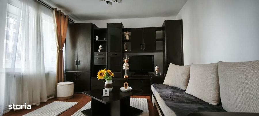 Apartament cu 3 camere în Tudor