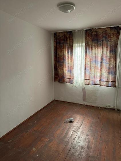 Apartament cu 3 camere decomandat în Kiseleff