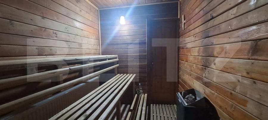 Spațiu comercial, de 690 mp, în Victoria