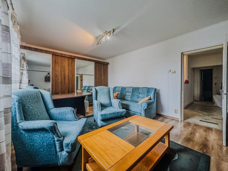 Apartament cu 2 camere decomandat, mobilat în Mărăști
