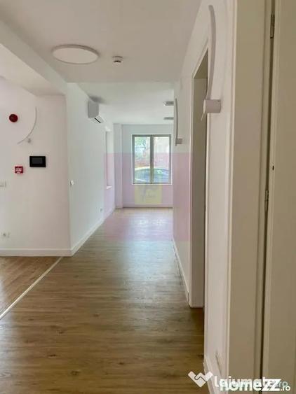 Apartament cu 3 camere decomandat în Armeneasca