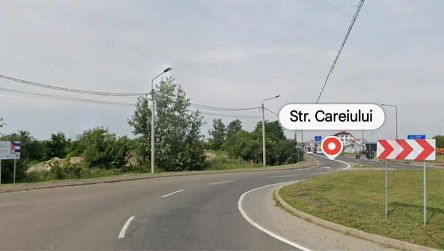 Teren de 3200 mp, în Careiului