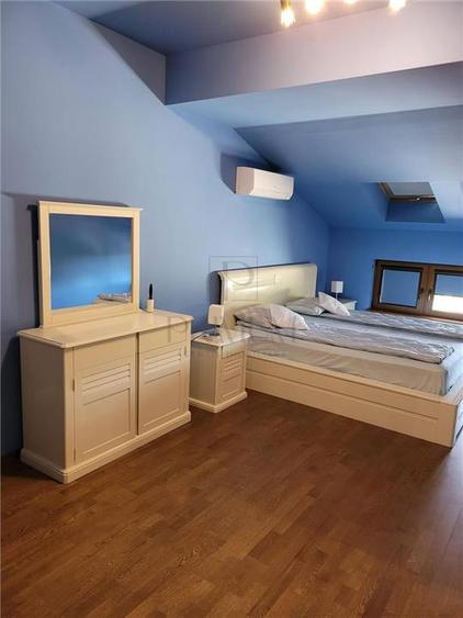 Apartament cu 2 camere decomandat în Telegrafului