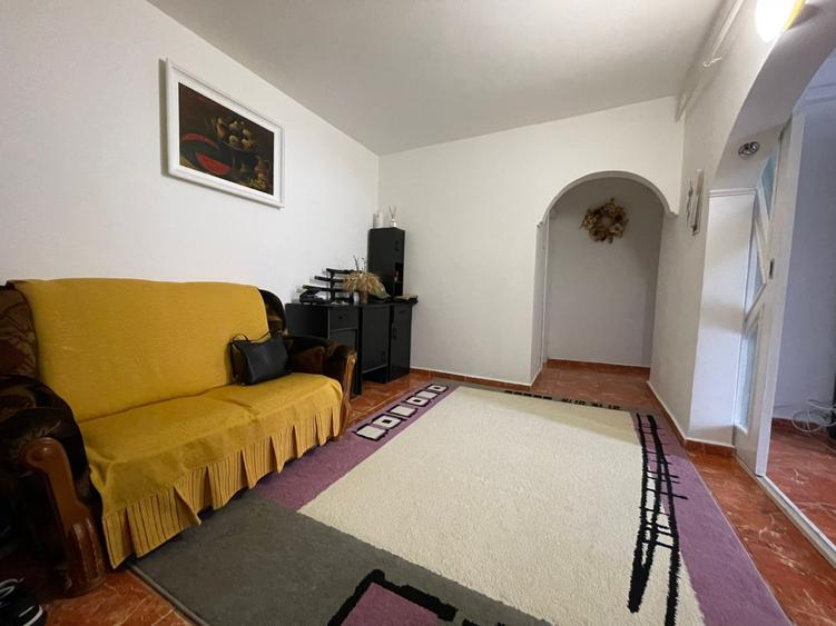 Apartament cu 2 camere decomandat, mobilat în Moara de foc
