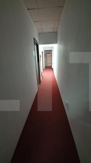Casă individuală cu 15 camere cu Teren 103 Mp în Central