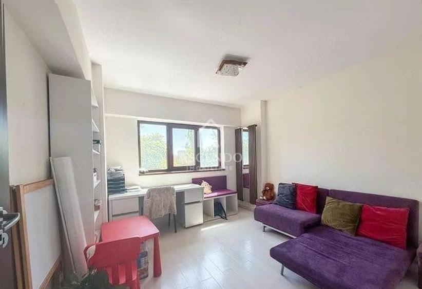 Apartament 2 camere Crângași | 55 mp | Metrou 2 min | Decomandat - 550 EUR - 2