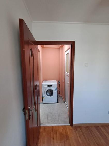 Apartament cu 2 camere semidecomandat în Vitan