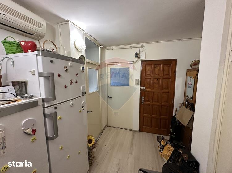 Apartament cu 2 camere de vanzare in zona Micalaca - 6