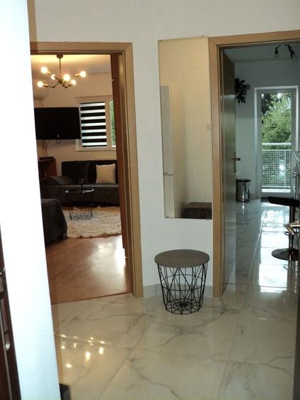 Apartament cu o camera decomandat | 45 mp + 12 mp terasa | Zorilor | UMF | USAMV - 5