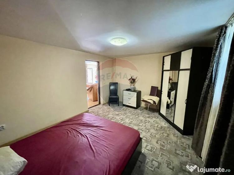 Casă cu 2 camere cu Teren 2854 Mp în Țifești