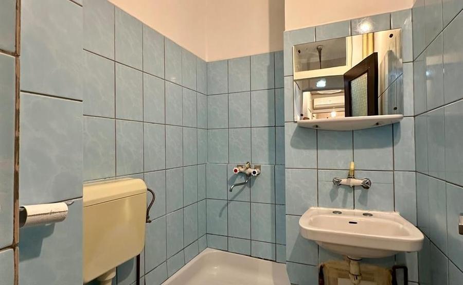 Apartament cu 4 camere decomandat în Apărătorii Patriei