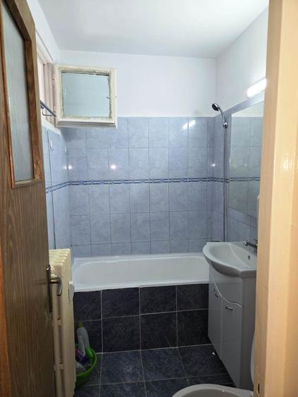 Apartament cu 3 camere circular în Drumul Taberei