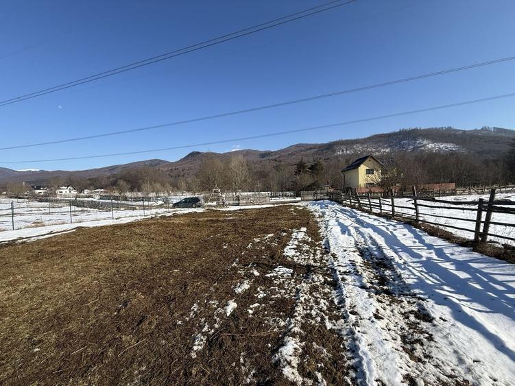 Teren Construcții intravilan de 4521 mp, în Valea Doftanei