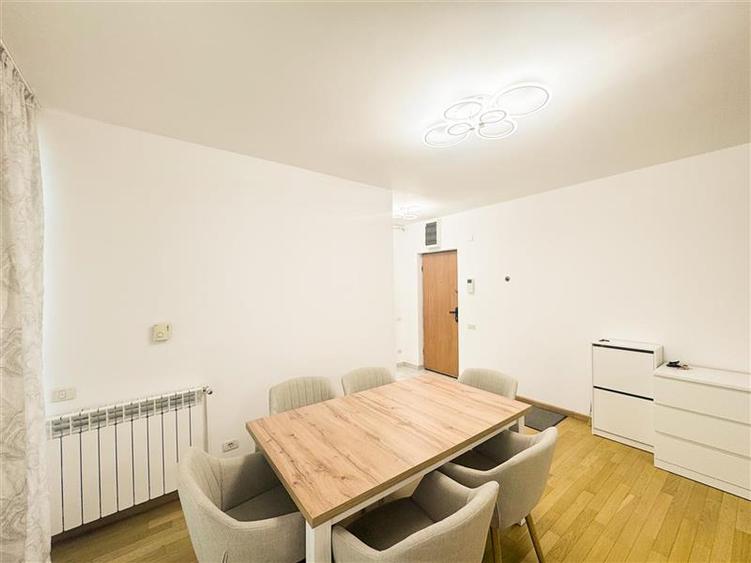 Apartament cu 3 camere semidecomandat, mobilat în Herăstrău