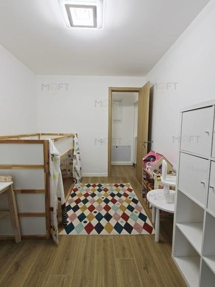 Apartament cu 3 camere decomandat, mobilat în P-ta Presei Libere