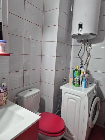 Apartament 2 camere decomandat Zona Miori?ei, Bacau gata de mutat - 1