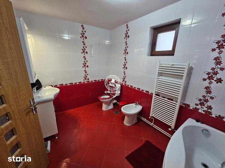 Casă cu 5 camere cu Teren 300 Mp în Valea Lupului