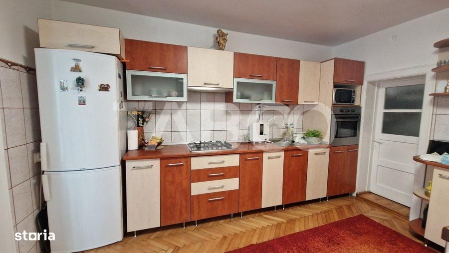 Casă cu 3 camere cu Teren 860 Mp în Turnișor
