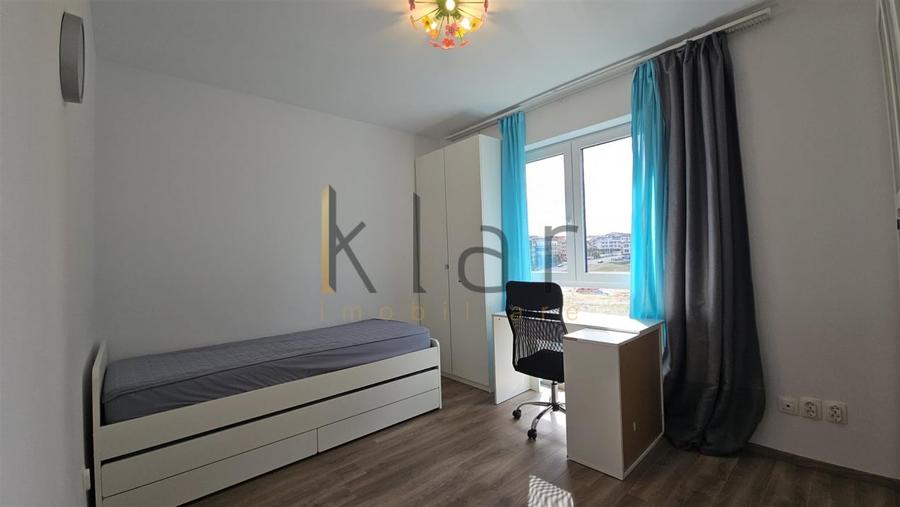 Apartament cu 3 camere semidecomandat, mobilat în Bună Ziua