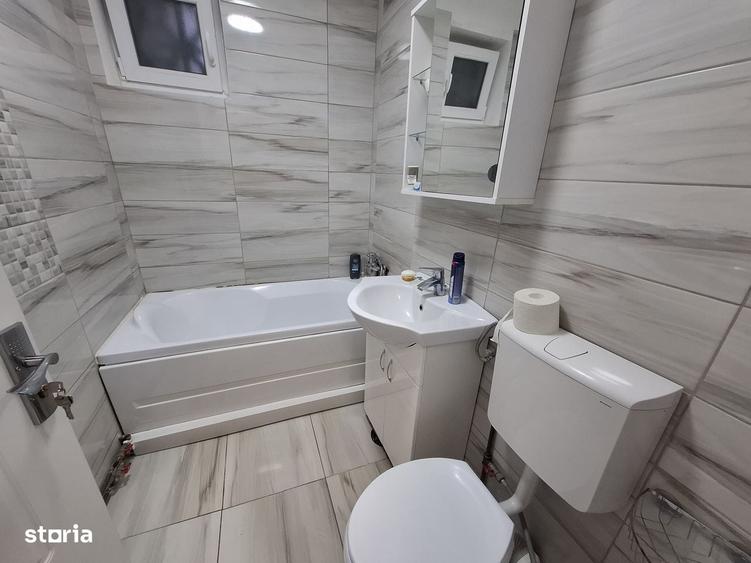 Apartament cu 2 camere semidecomandat în Săsar