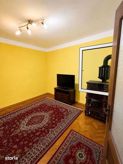 Casă cu 3 camere cu Canalizare în Iosia