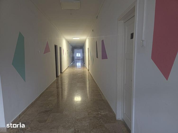 Spațiu comercial, de 22 mp, în Faleza Nord