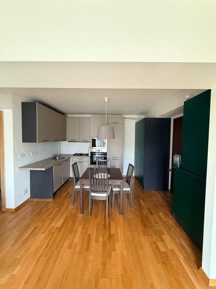 Apartament cu 3 camere decomandat, mobilat în Străulești