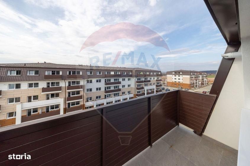 Apartament cu 2 camere, mobilat în Sânpetru