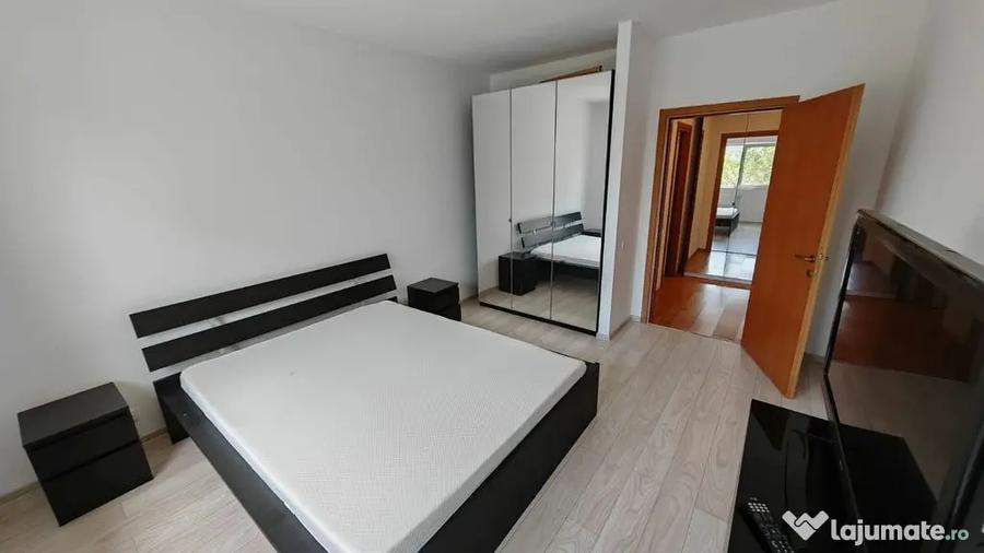 Apartament cu 2 camere decomandat, mobilat în Păcii