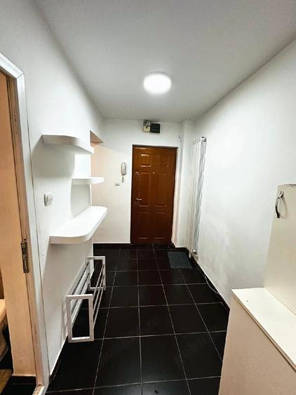 Apartament cu 2 camere nedecomandat în Central
