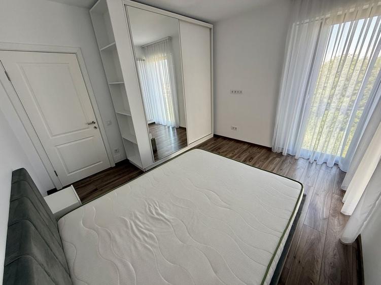 Apartament cu 2 camere semidecomandat în Dosu Bricii