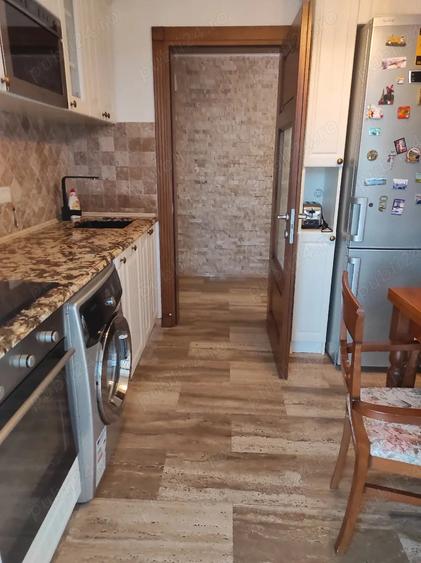 Apartament cu 2 camere decomandat în Zamfirescu