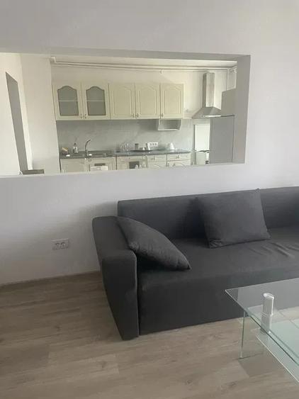 Apartament cu 2 camere semidecomandat în Fortuna