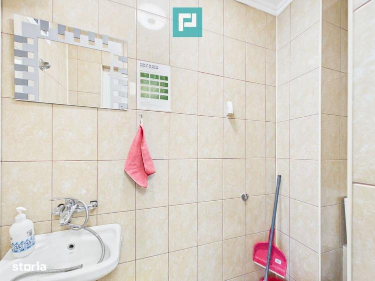 Spațiu comercial, de 45 mp, în Iosia
