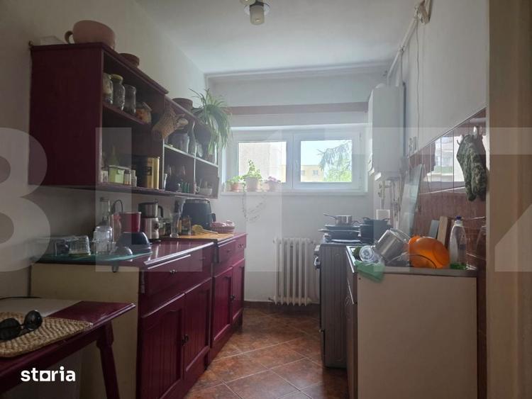 Apartament cu 2 camere semidecomandat în Simeria