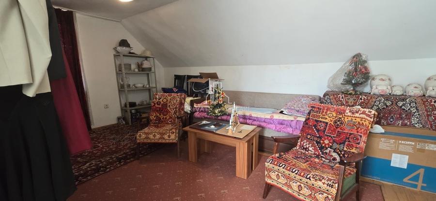 Casă individuală cu 4 camere cu Teren 432 Mp în Central