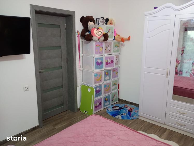 Casă cu 4 camere cu Teren 180 Mp în Chercea