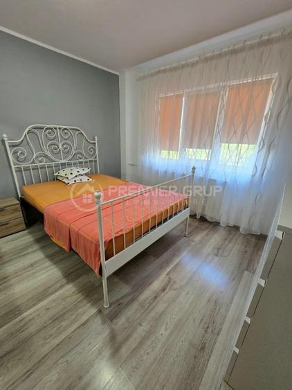 Apartament cu 2 camere decomandat în Nicolina