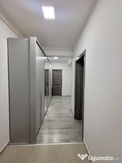 Apartament cu 2 camere semidecomandat în Florești