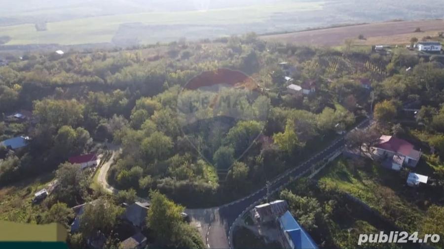 Casă cu 3 camere cu Teren 5245 Mp în Șerbănești