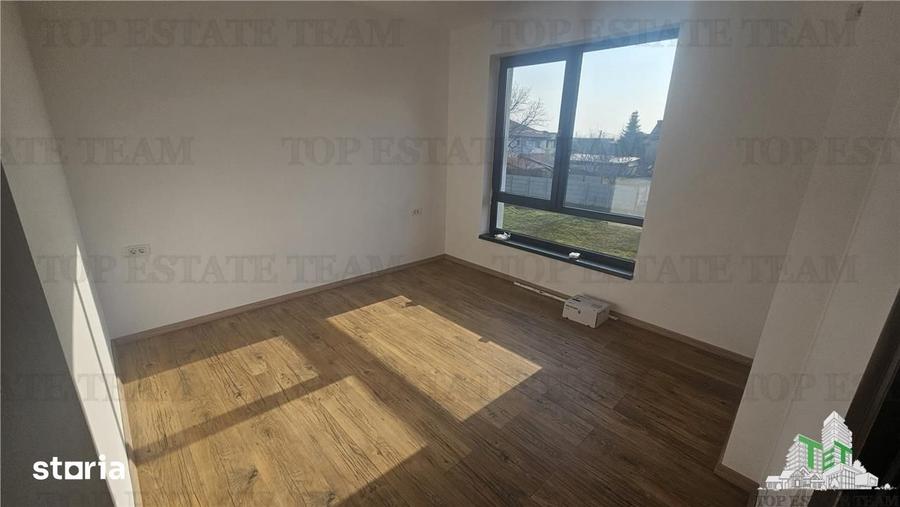 Casă cu 5 camere cu Teren 166 Mp în Chiajna