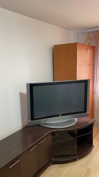 Ofer spre inchiriere apartament 2 camere decomandat - 4