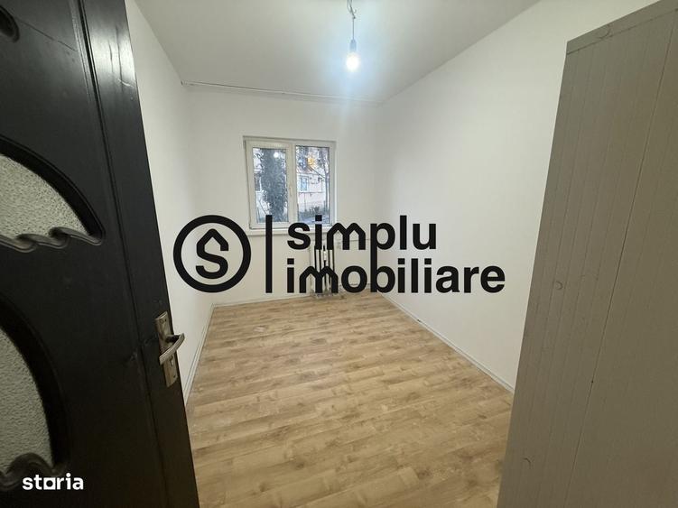 Apartament cu 4 camere decomandat în Valea Rosie